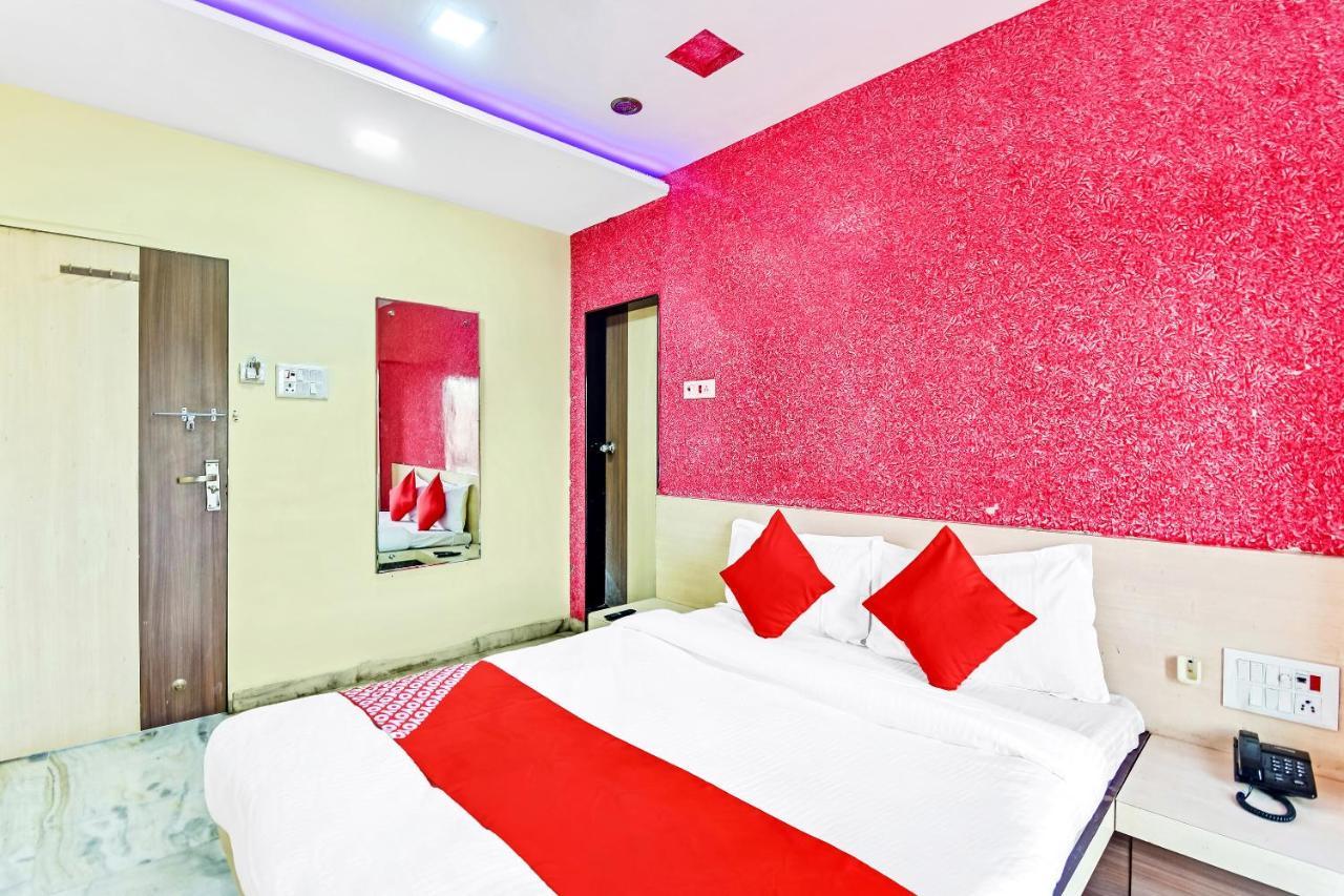 Oyo 61308 Hotel Rw International Hingoli Buitenkant foto