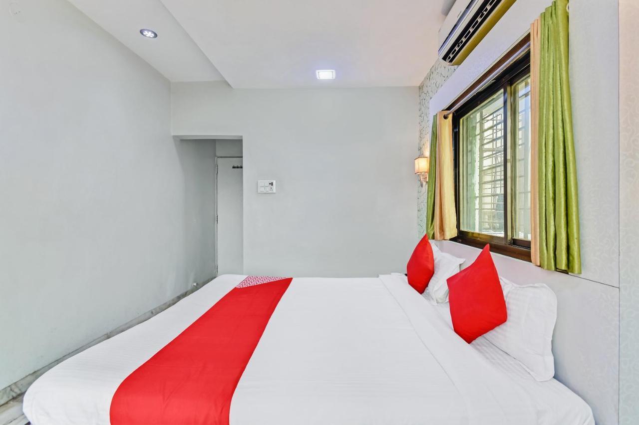 Oyo 61308 Hotel Rw International Hingoli Buitenkant foto
